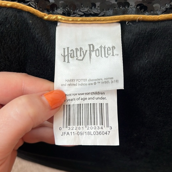 Harry Potter Sequin Pillow - Picture 4 of 5